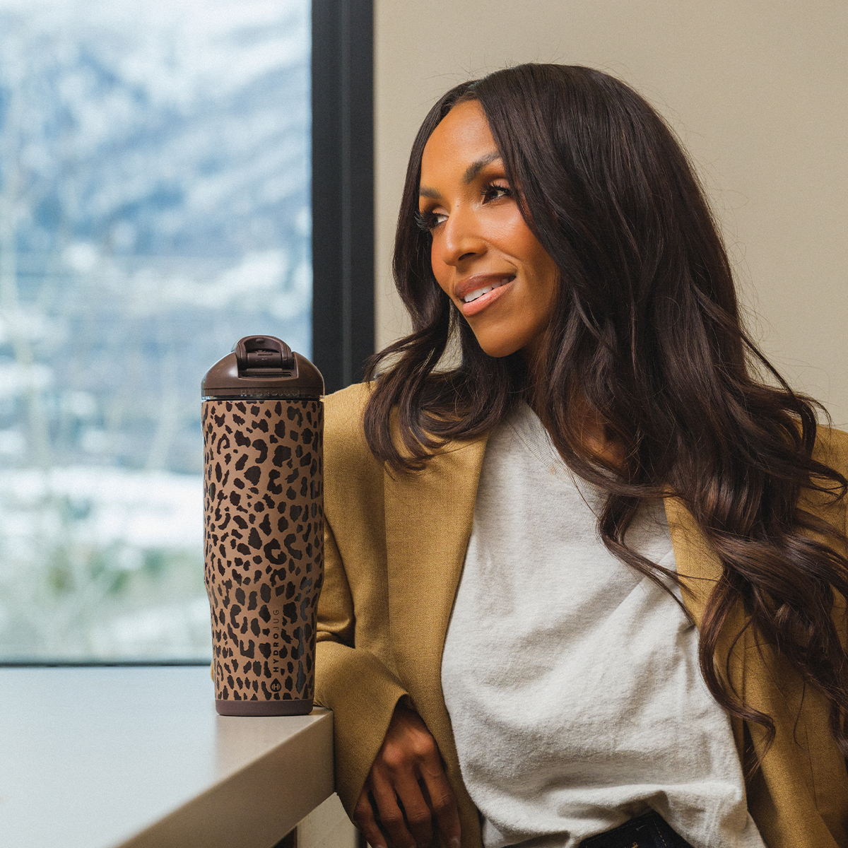 brown-leopard-32oz-946ml-e4 Ease32-BrownLeopard-WPI-8.png