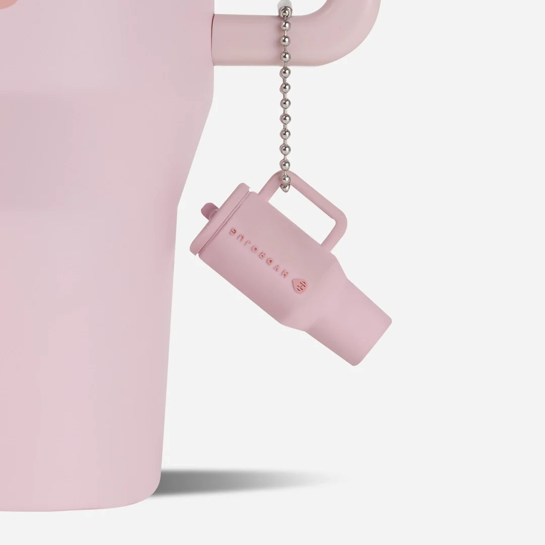 traveler-keychain-v2 Web-TravelerKeychainPhotos-PinkSand2.webp